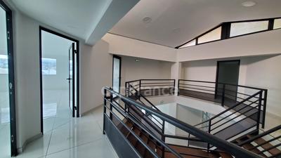 Bureau - 46 m² - 1 pièce