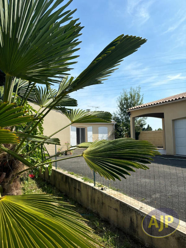 Maison - 182 m² - 7 pièces