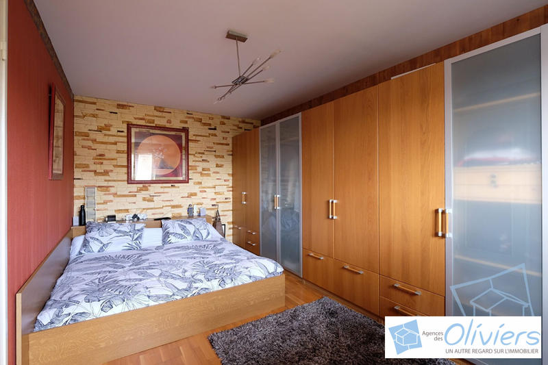 Maison - 147 m² - 6 pièces