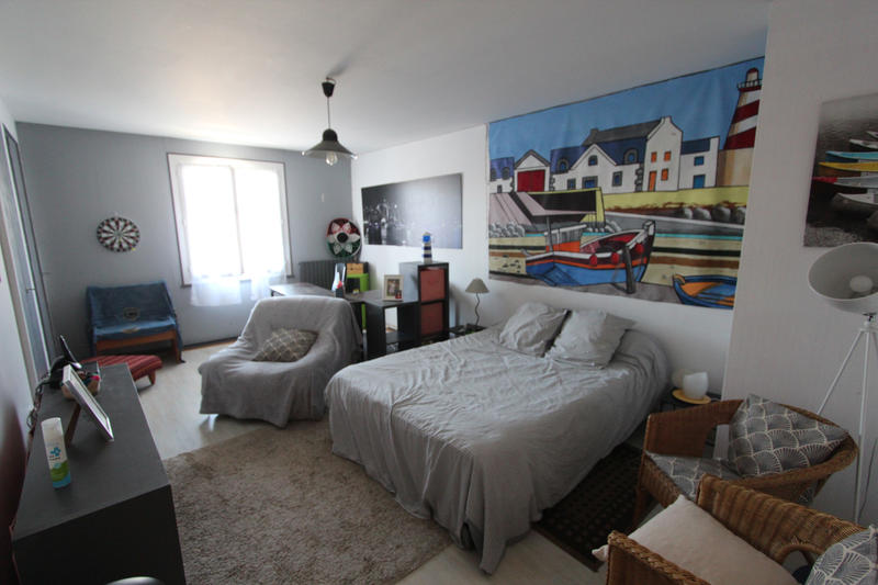 Maison - 140 m² - 7 pièces