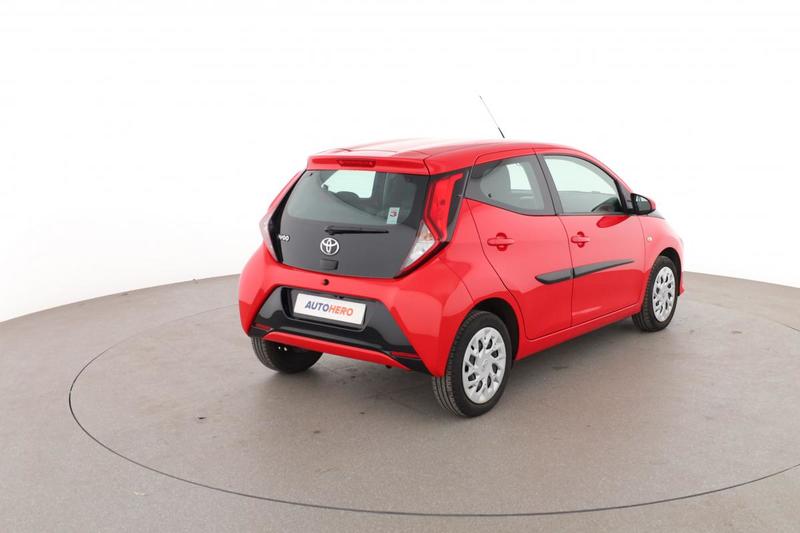 Toyota Aygo 1.0 Vvt-i X-Play 5p 72 ch
