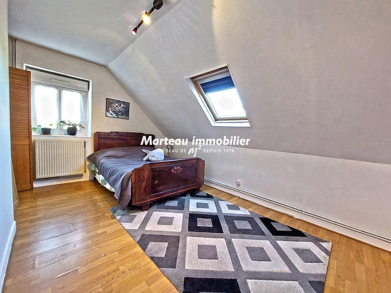 Maison - 192 m² - 9 pièces