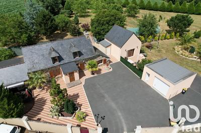 Maison - 170 m² - 8 pièces