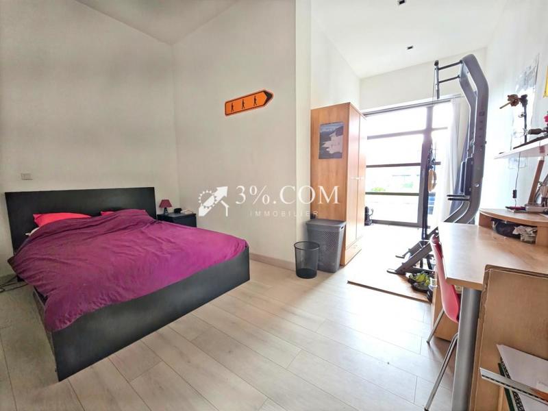 Loft - 231 m² - 6 pièces