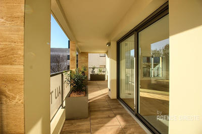 Appartement - 90 m² - 3 pièces