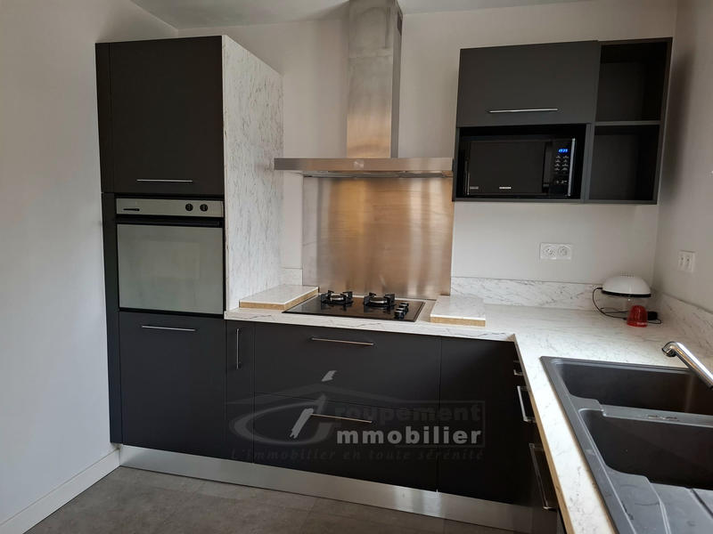Maison - 102 m² - 4 pièces