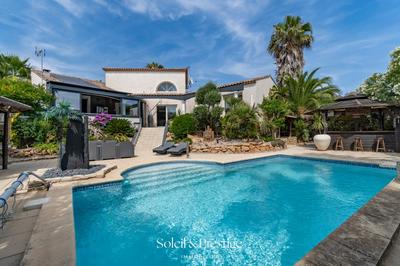 Maison - 161 m² - 4 pièces