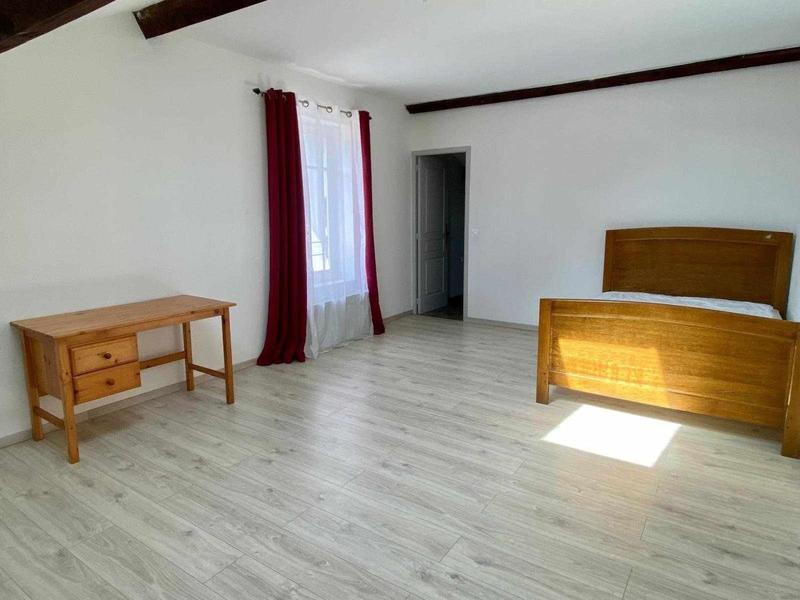 Maison - 196 m² - 6 pièces