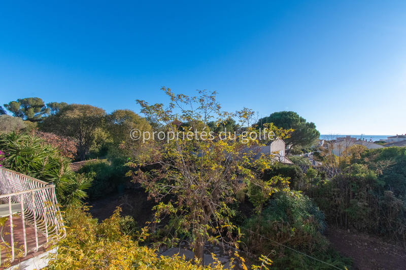 Maison - 200 m² - 7 pièces