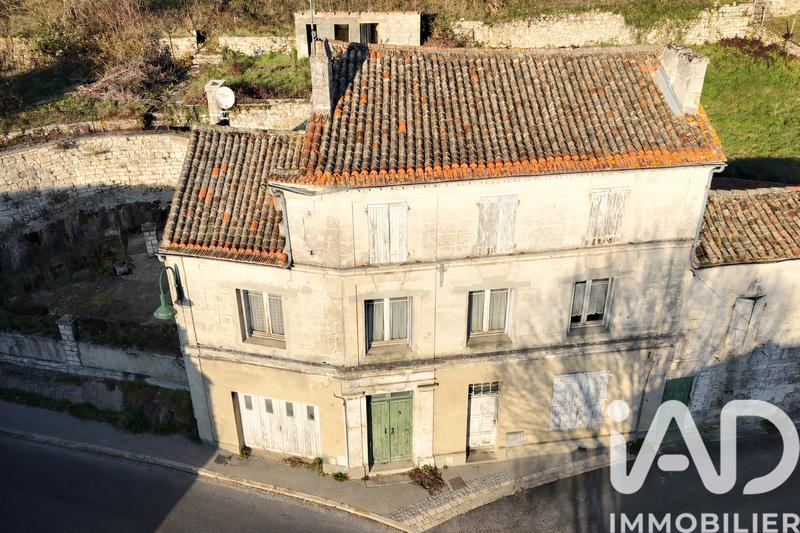 Maison - 140 m² - 6 pièces