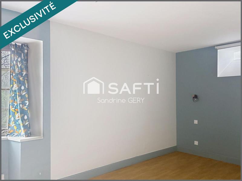 Maison - 226 m² - 8 pièces