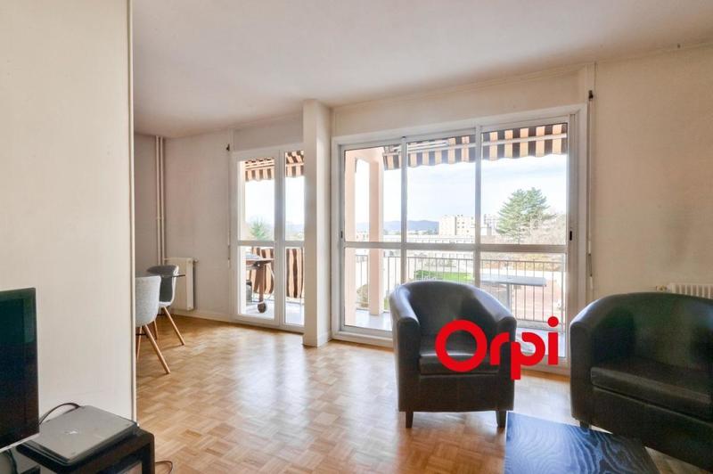 Appartement - 72 m² - 4 pièces