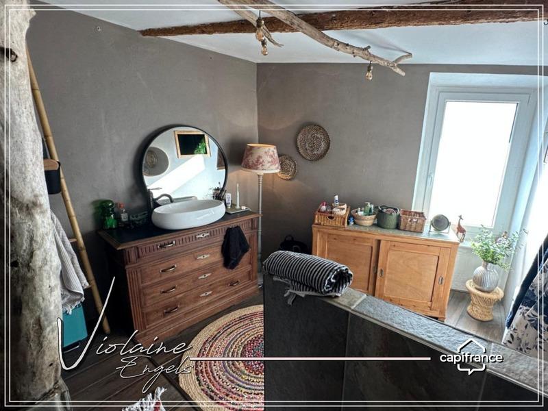 Maison de village - 105 m² - 4 pièces