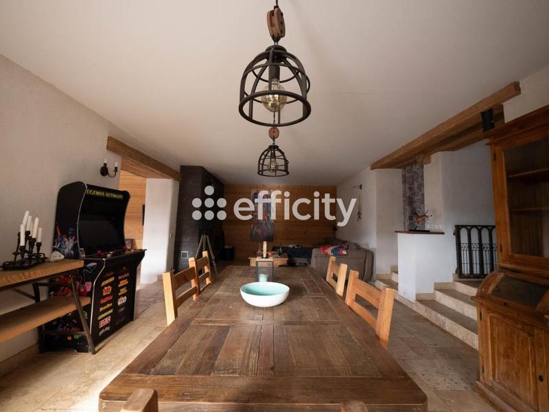 Ferme - 387 m² - 15 pièces