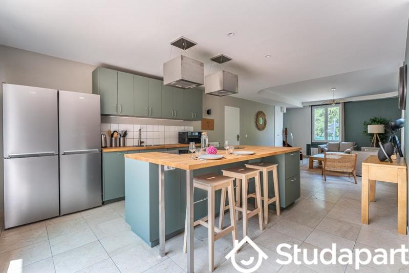 Chambre - 14 m² - 1 pièce