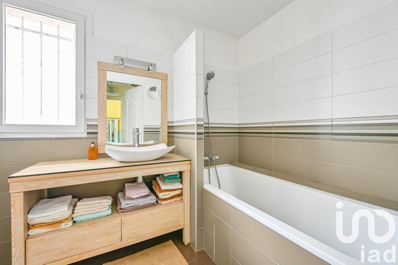 Maison - 165 m² - 7 pièces