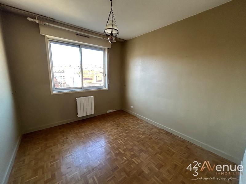 Appartement - 92 m² - 4 pièces