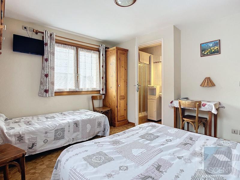 Châlet - 252 m² - 16 pièces