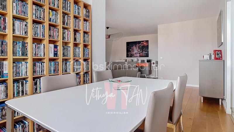 Appartement - 112 m² - 5 pièces