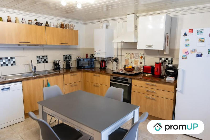 Appartement - 120 m² - 6 pièces