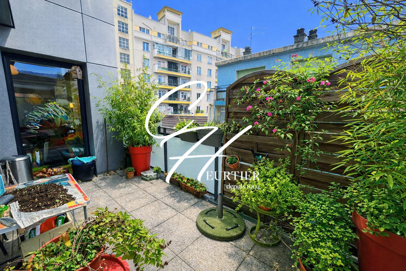 Appartement - 85 m² - 4 pièces