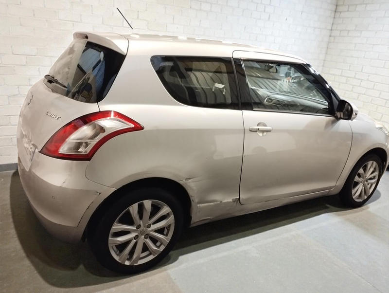 Suzuki Swift 1.3 Ddis 75 3p