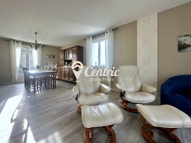 Maison - 120 m² - 5 pièces