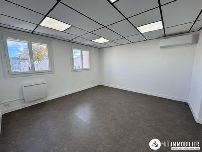 Bureau - 63 m² - 2 pièces