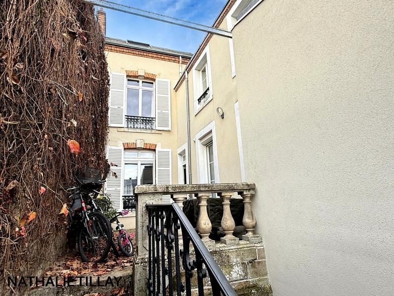 Maison bourgeoise - 148 m² - 7 pièces