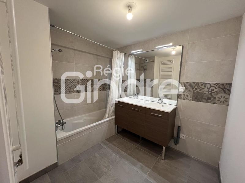 Appartement - 56 m² - 2 pièces