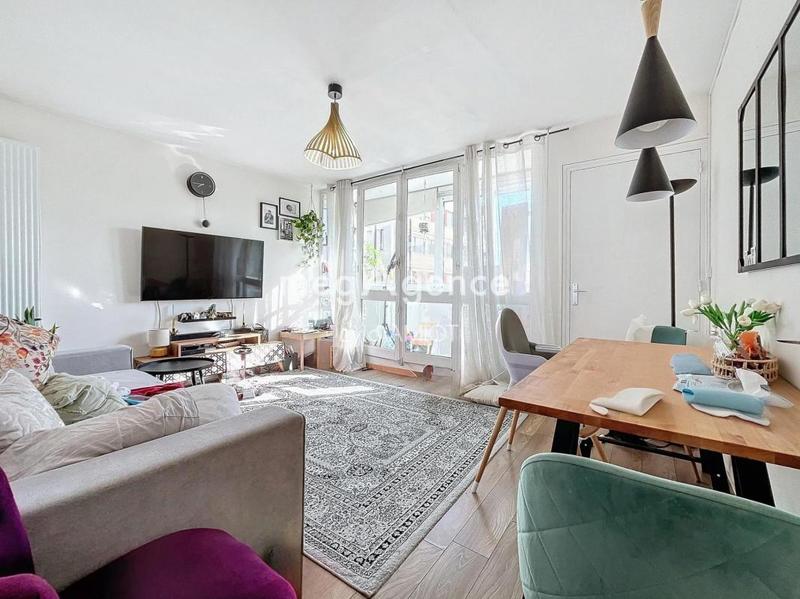 Appartement - 43 m² - 2 pièces