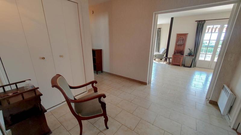 Villa - 245 m² - 7 pièces
