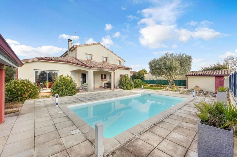 Maison - 190 m² - 5 pièces