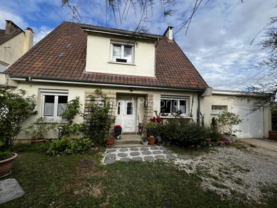 Maison - 118 m² - 6 pièces