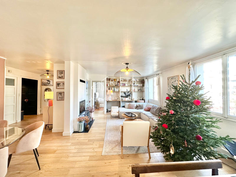 Appartement - 133 m² - 6 pièces