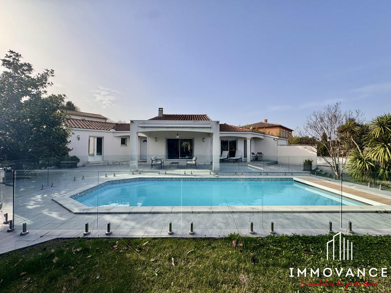 Maison - 155 m² - 5 pièces