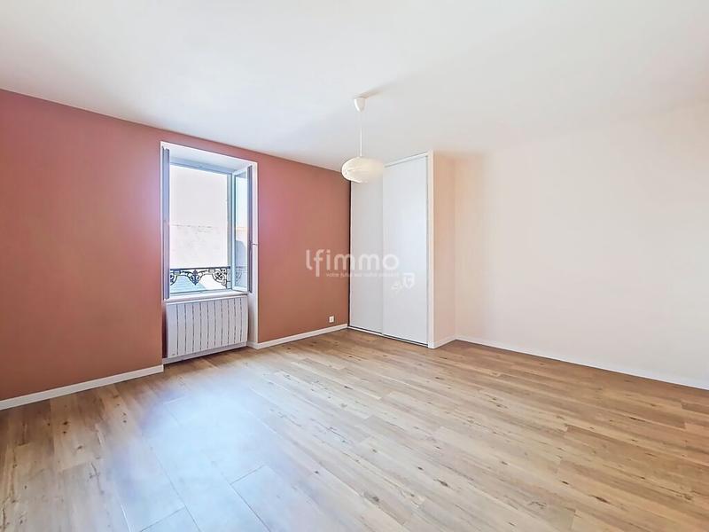 Appartement - 85 m² - 3 pièces