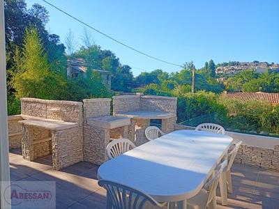 Maison - 101 m² - 5 pièces