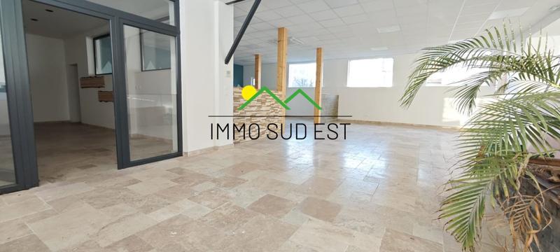 Local commercial - 340 m²