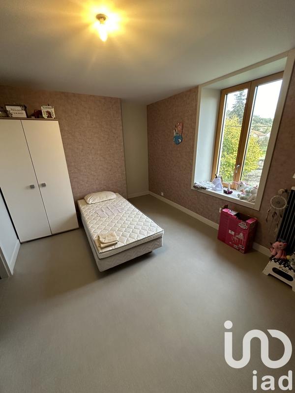 Maison - 270 m² - 11 pièces