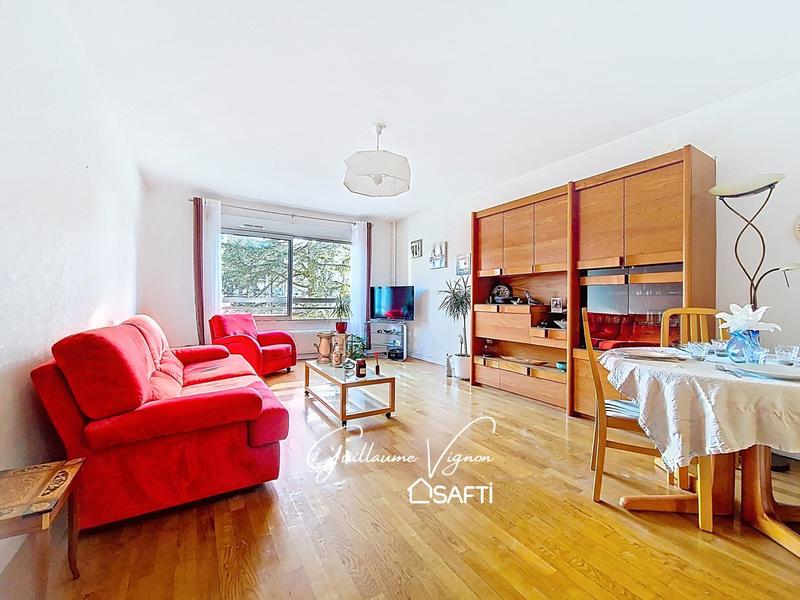 Appartement - 95 m² - 4 pièces