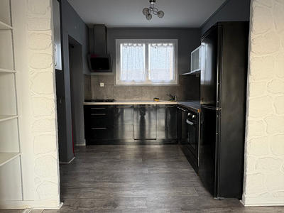 Appartement - 70 m² - 4 pièces