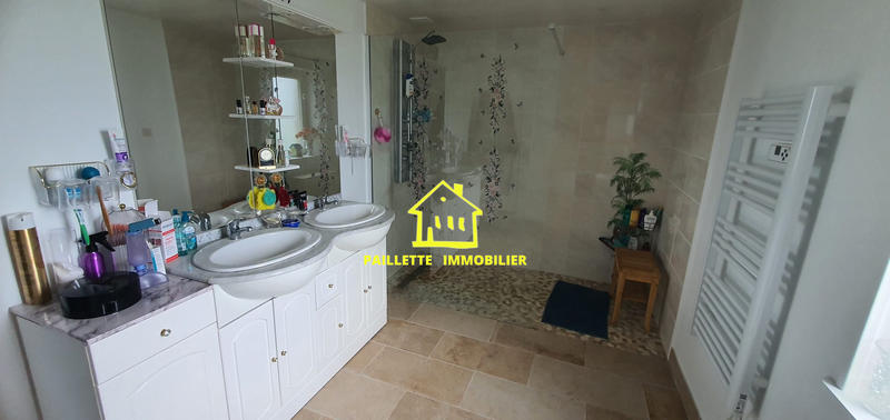 Maison - 130 m² - 4 pièces