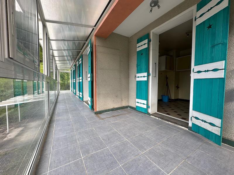 Maison - 170 m² - 8 pièces