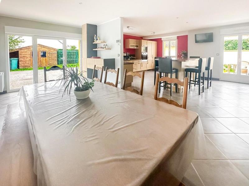 Maison traditionnelle - 132 m² - 5 pièces