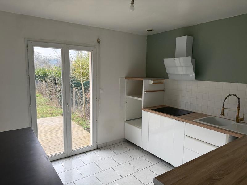 Maison traditionnelle - 82 m² - 4 pièces