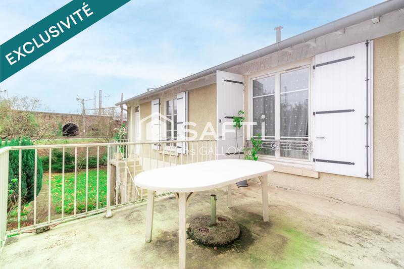 Maison - 160 m² - 8 pièces