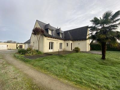 Maison - 130 m² - 6 pièces
