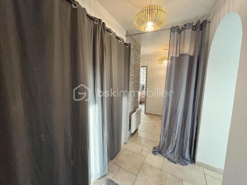 Maison de ville - 76 m² - 4 pièces