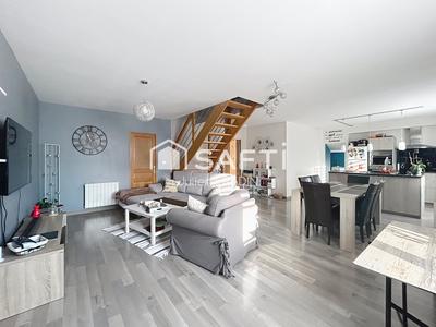 Maison - 266 m² - 11 pièces